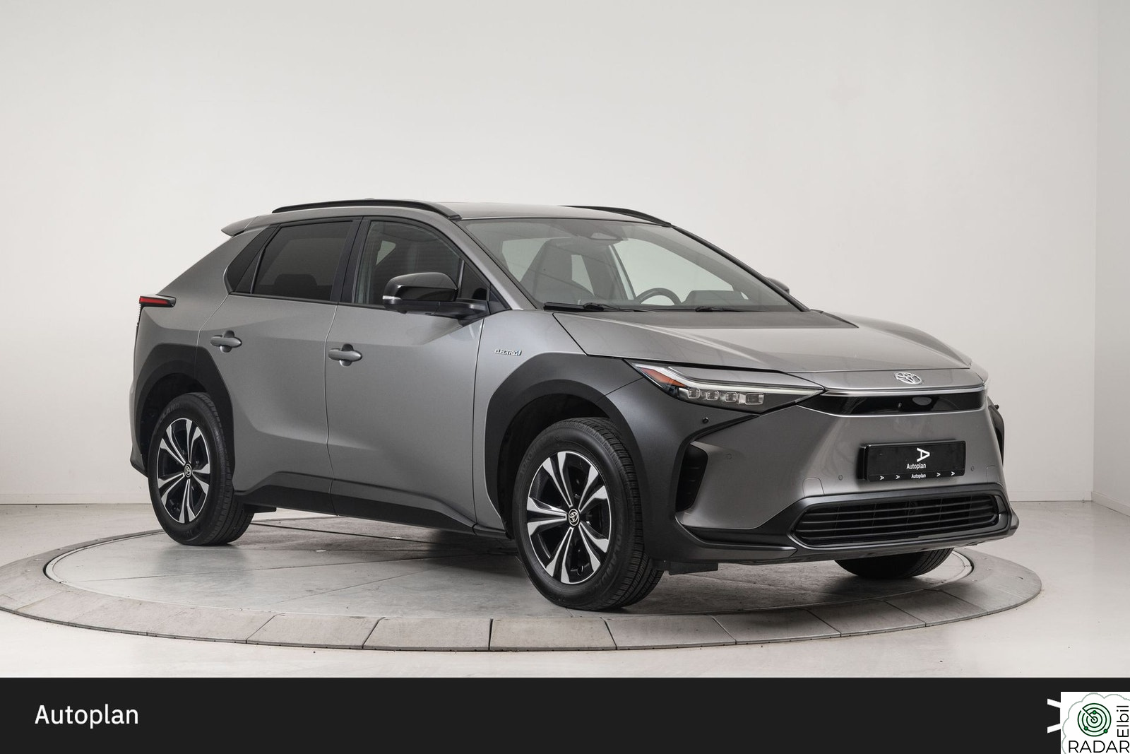 TOYOTA BZ4X AWD Active Tech | ACC | 360° | CARPLAY