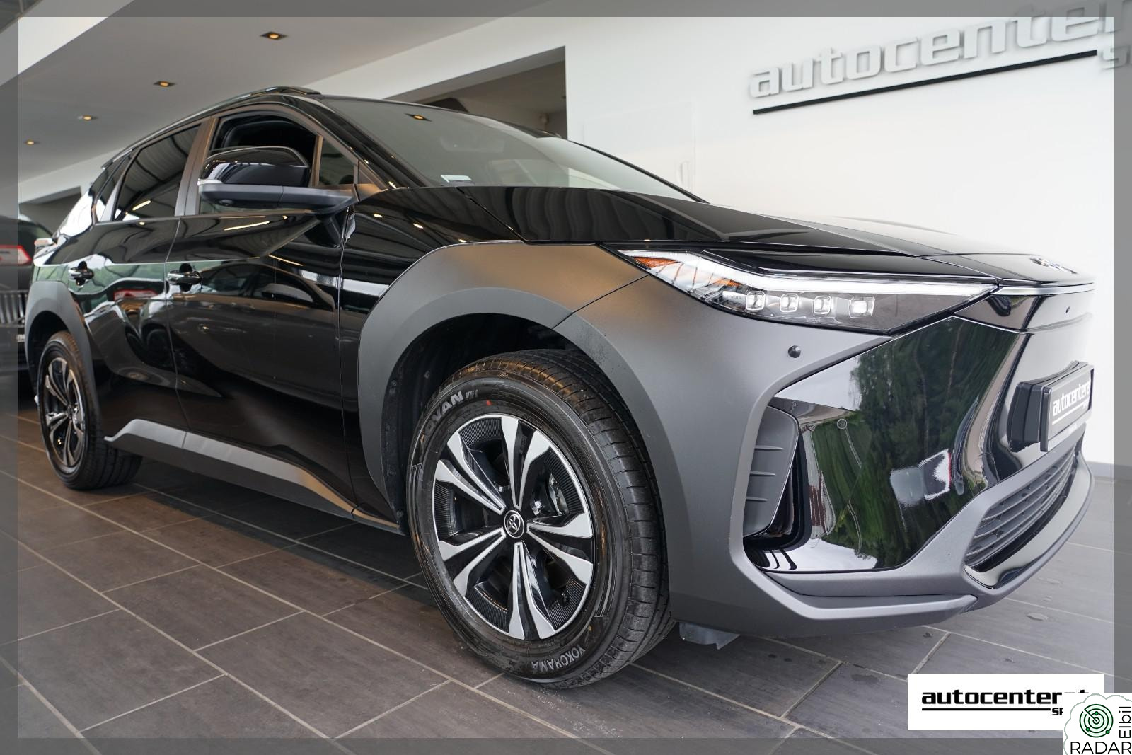 TOYOTA BZ4X ACTIVE TECH 4WD Delskinn/Navi/LED/ACC/Kam/DAB/Key/H-F