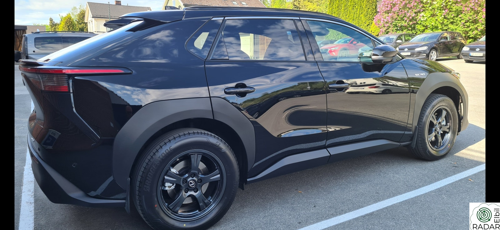 TOYOTA BZ4X AWD Executive Lav km.