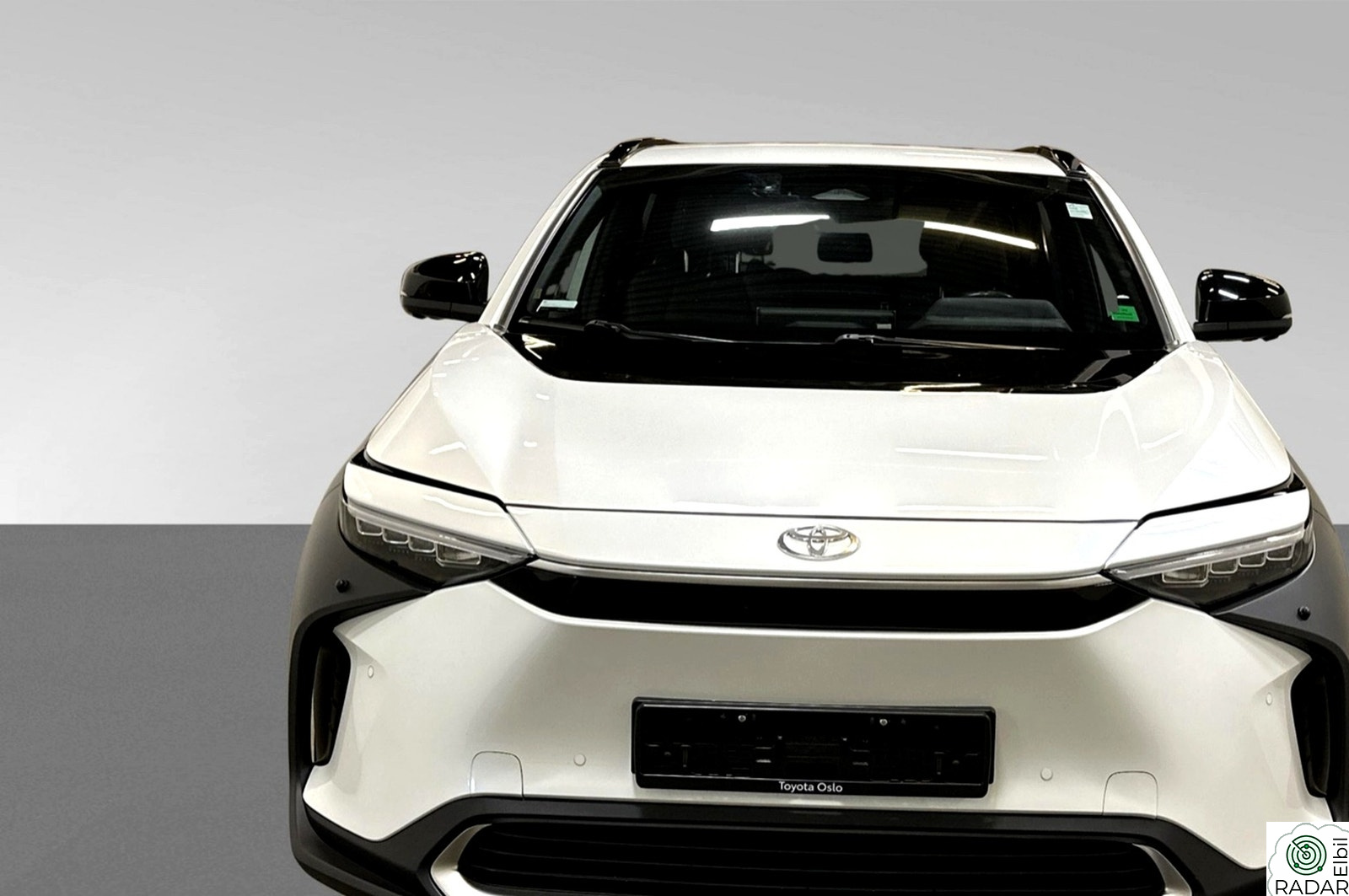 TOYOTA BZ4X AWD/Exect/Skinn/Led/Acc/ NYTT H. BATTERI