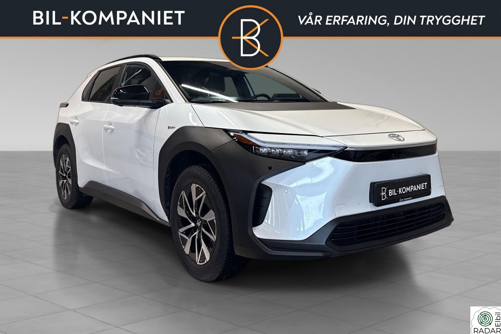TOYOTA BZ4X | Active Tech | Kamera | Keyless | BLIS | LED | Rattvar