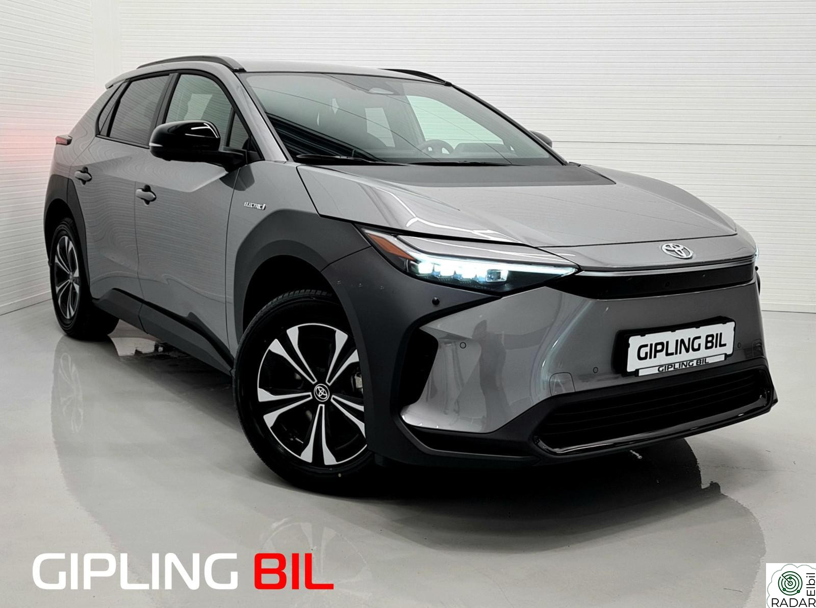TOYOTA BZ4X AWD / MYE FLOTT UTSTYR / KROK / LEVERINGSKLAR!