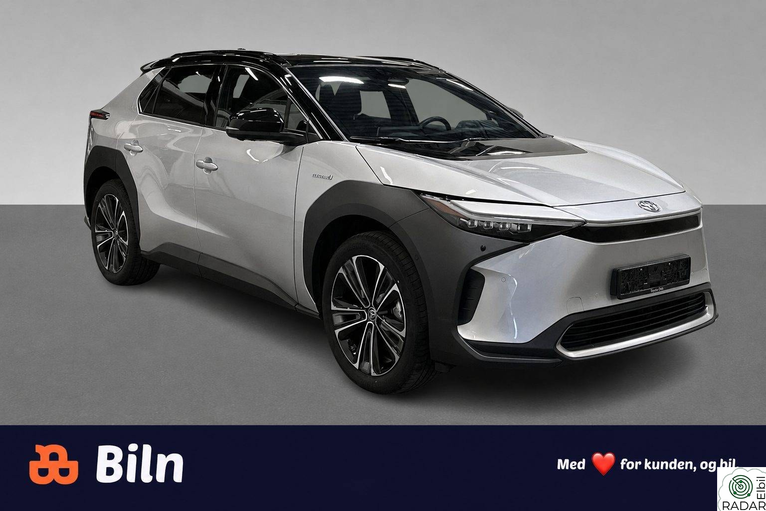 TOYOTA BZ4X Executive AWD /JBL/360/Skinn/Panorama/Ventilering