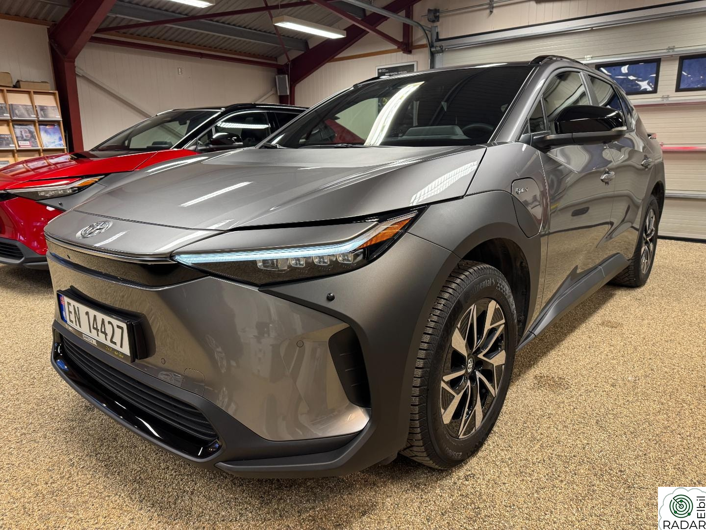 TOYOTA BZ4X AWD Active Tech Tectyl/Serviceavtale