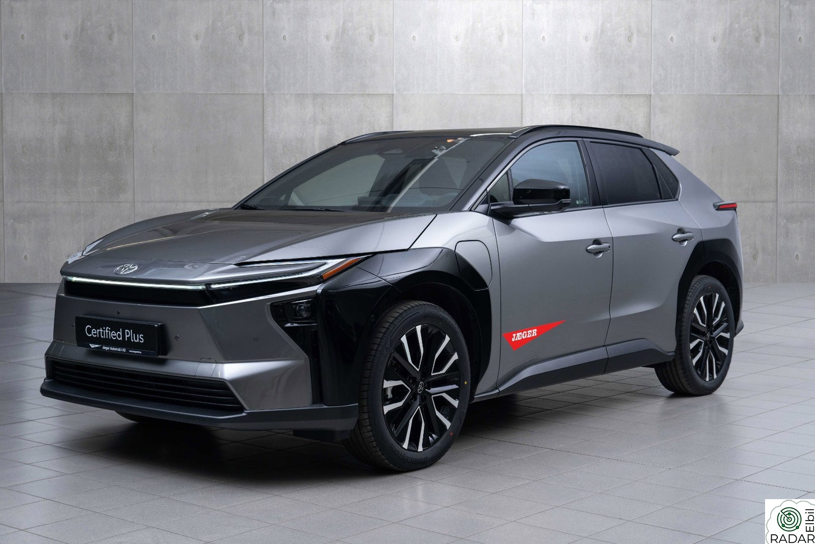 TOYOTA BZ4X AWD Executive Panorama Bitone DEMOBIL