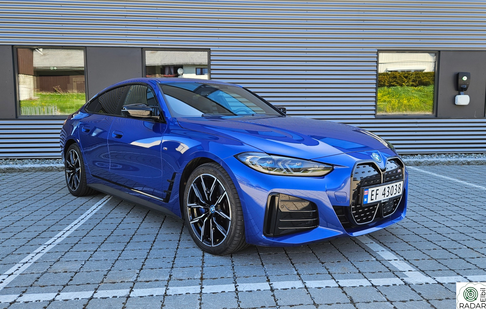 BMW i4 M50 Supercharged M50, hengerfeste, laserlys, Harmann