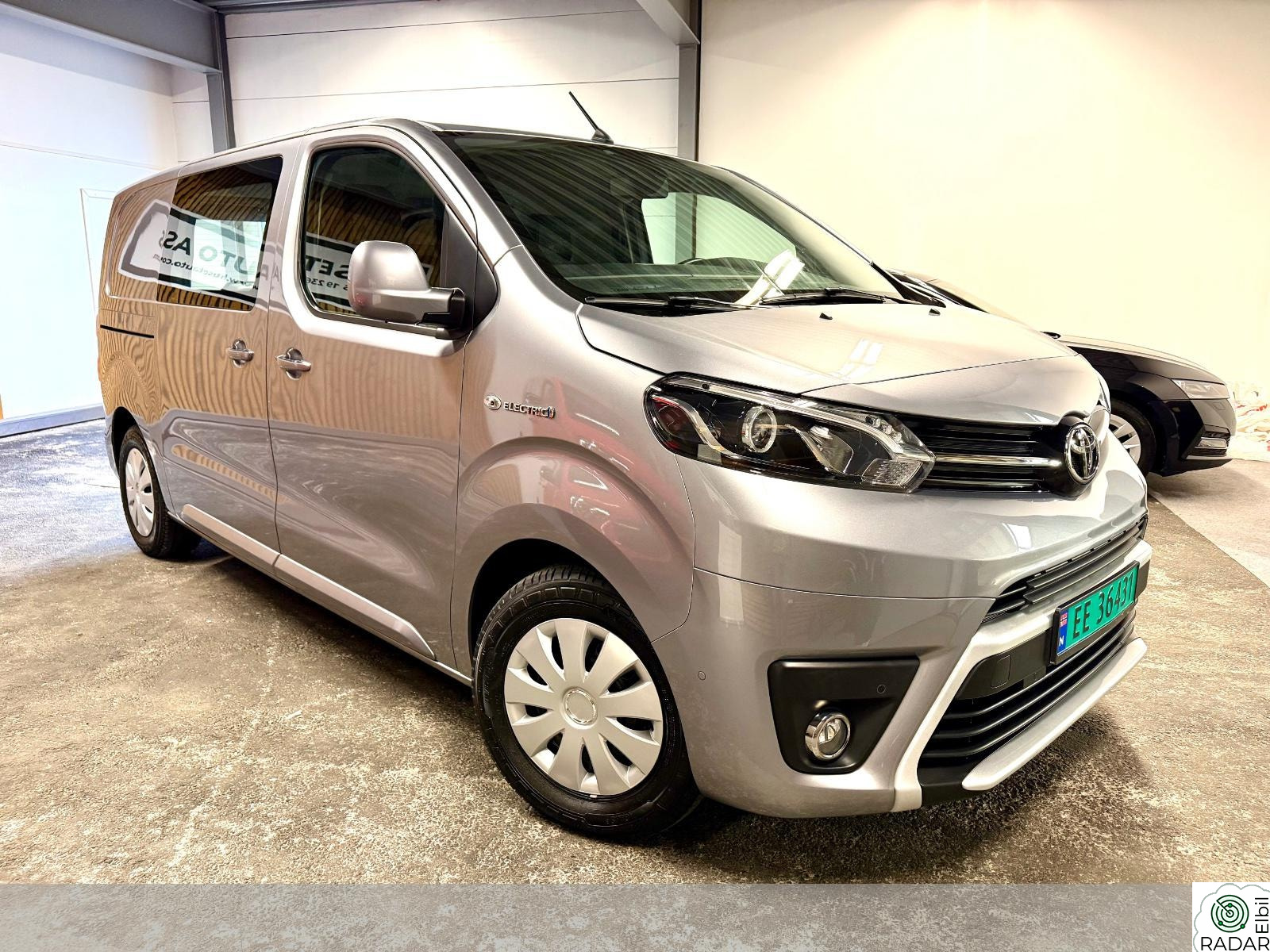 TOYOTA PROACE Comfort 75kWh/Kamera/Krok/Blis/Navi/App ++