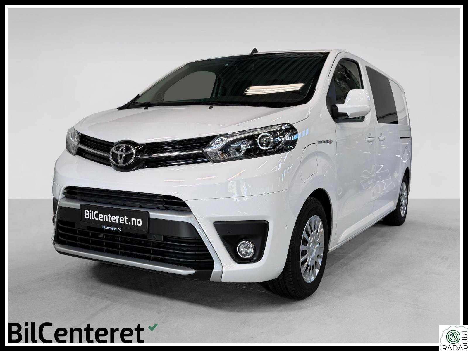 TOYOTA PROACE ELECTRIC L2 100kW 3-SETER 2XSKYVEDØRER INNREDNING R.KAM