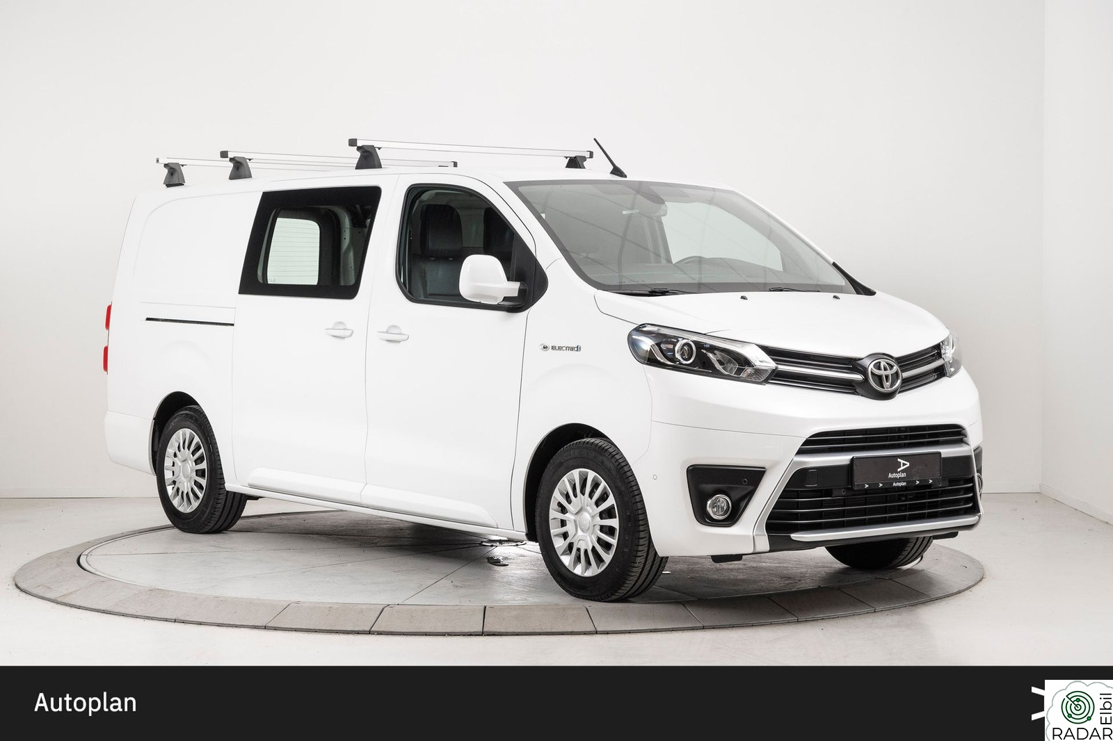 TOYOTA PROACE Electric 75kWt L2 Comfort | Krok/Cruise/Kamera