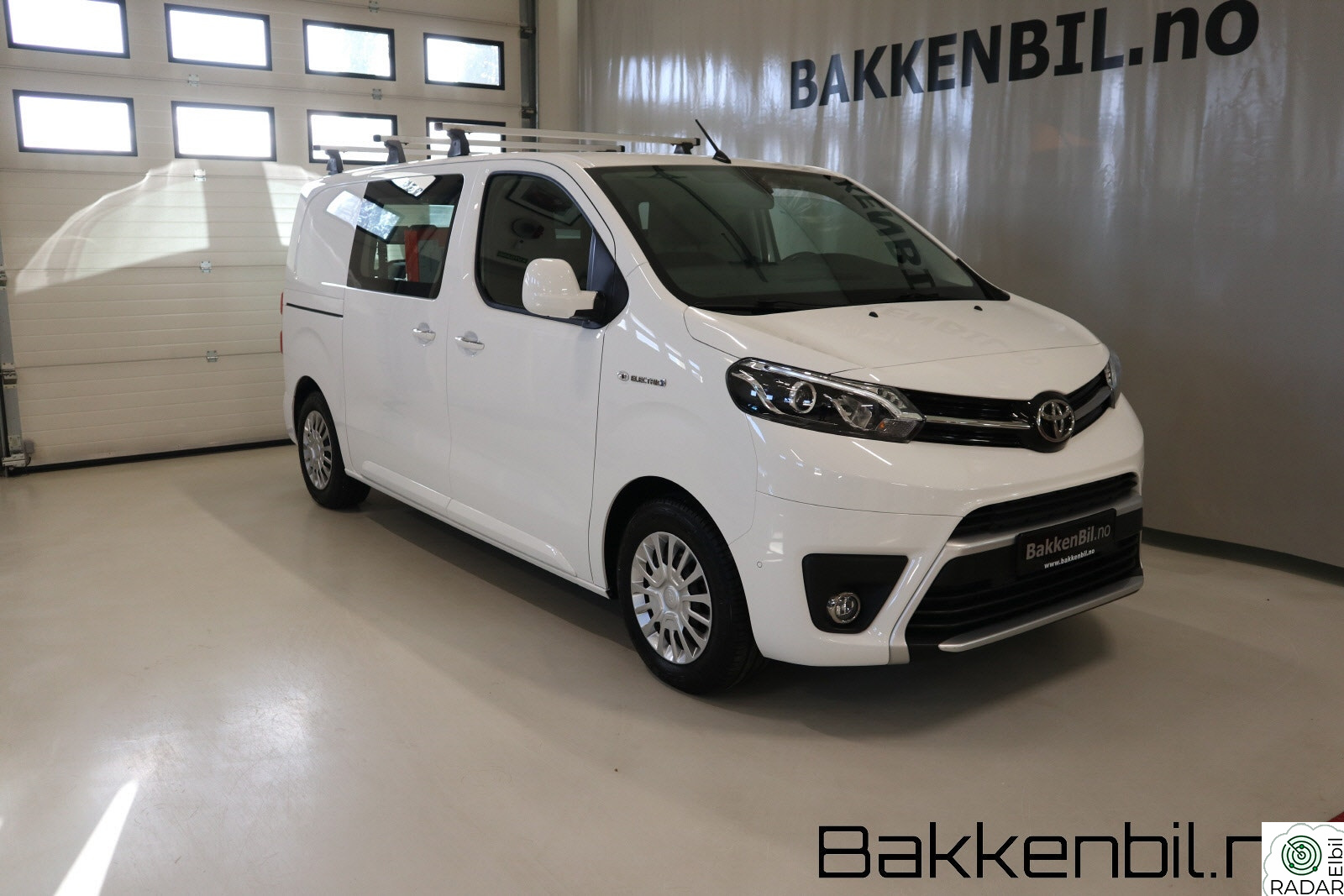 TOYOTA PROACE Electric 75kWt Comfort Fleet L1H1 THB Sortimo +++