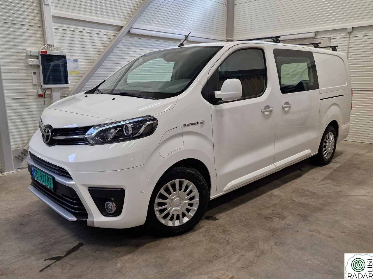 TOYOTA PROACE Electric 75kWt|310km|Comfort|L2|R-kam|P-sen|H-fes|Ny EU