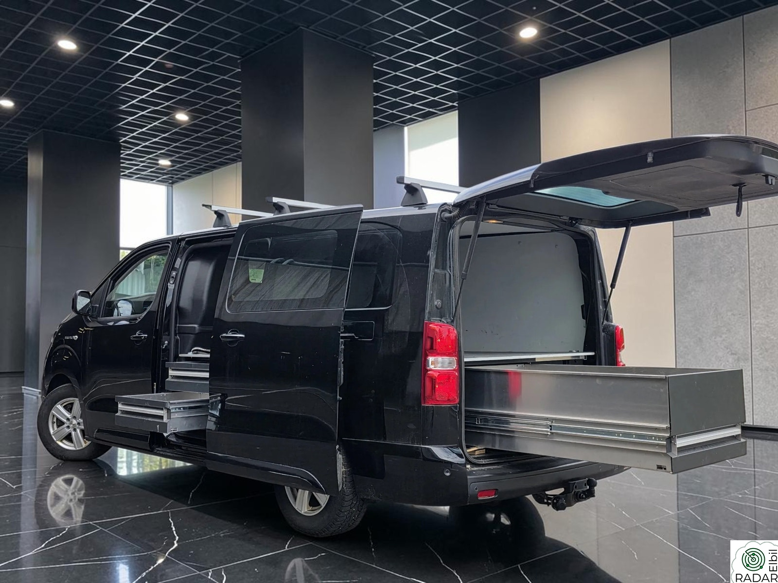 TOYOTA PROACE Electric 75kWt+INNREDNING+LANG+KROK+