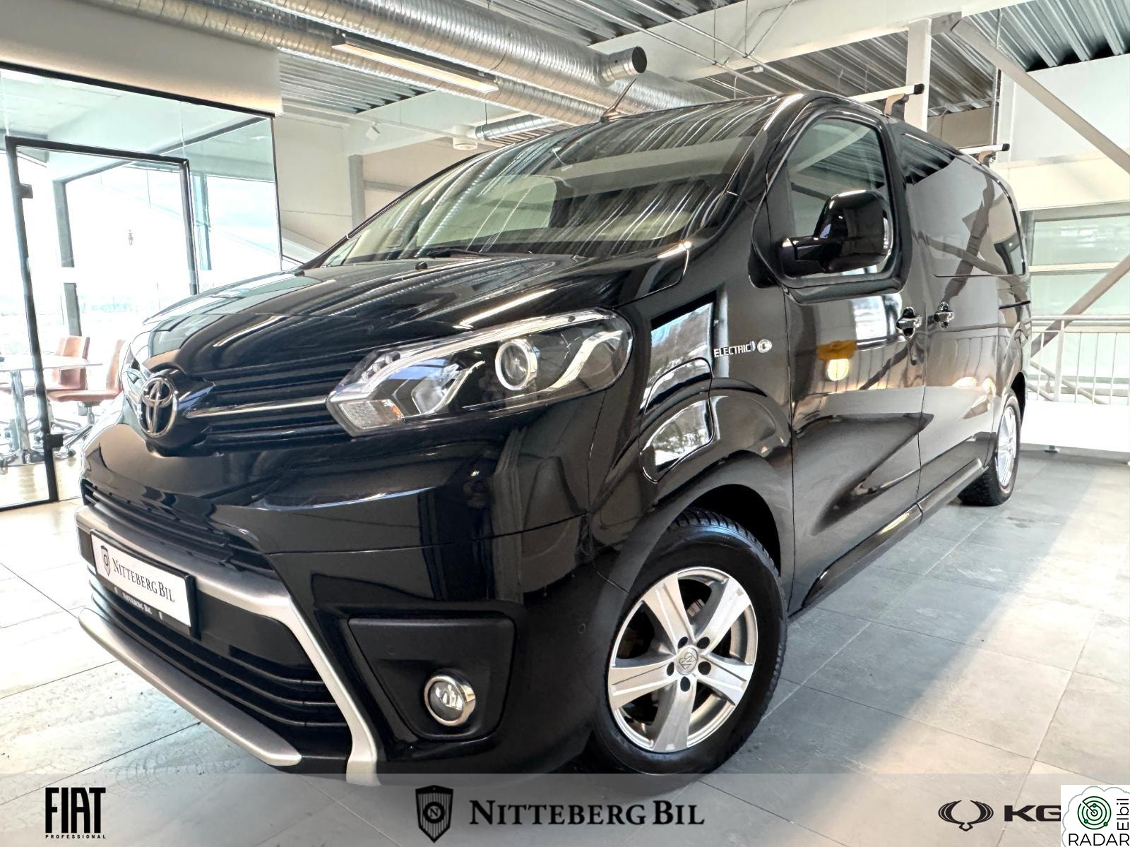 TOYOTA PROACE - 313km - Led - Navigasjon - Ryggekamera - Dab -