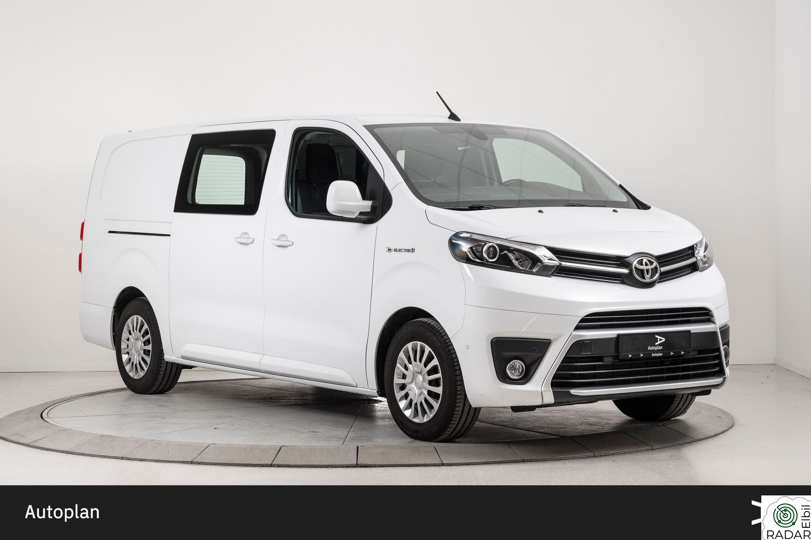TOYOTA PROACE Electric 75kWt | Cruise/Krok/Kamera