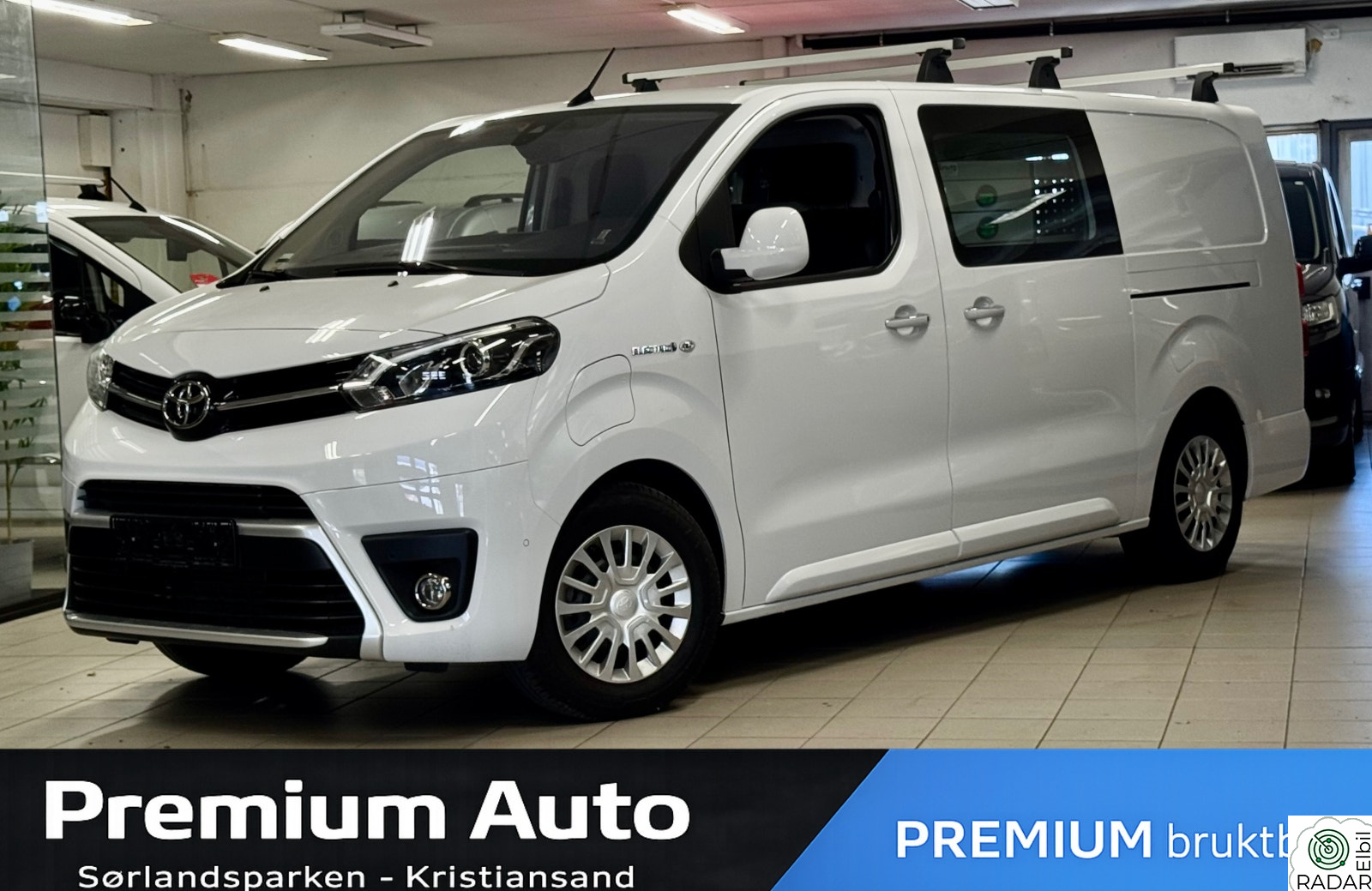 TOYOTA PROACE Electric 75Kw/ L2 / Hengerfeste / Skinn / R.kam /Innred