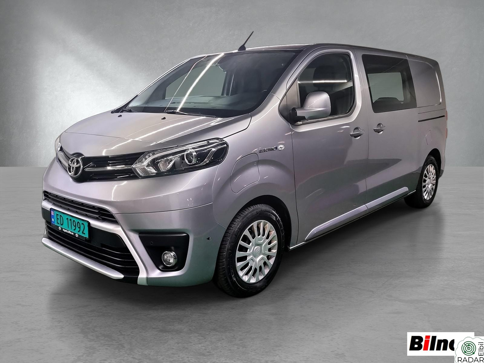 TOYOTA PROACE Electric 75 kWh Comfort // L1H1 // 2 x Skyvedør / Krok