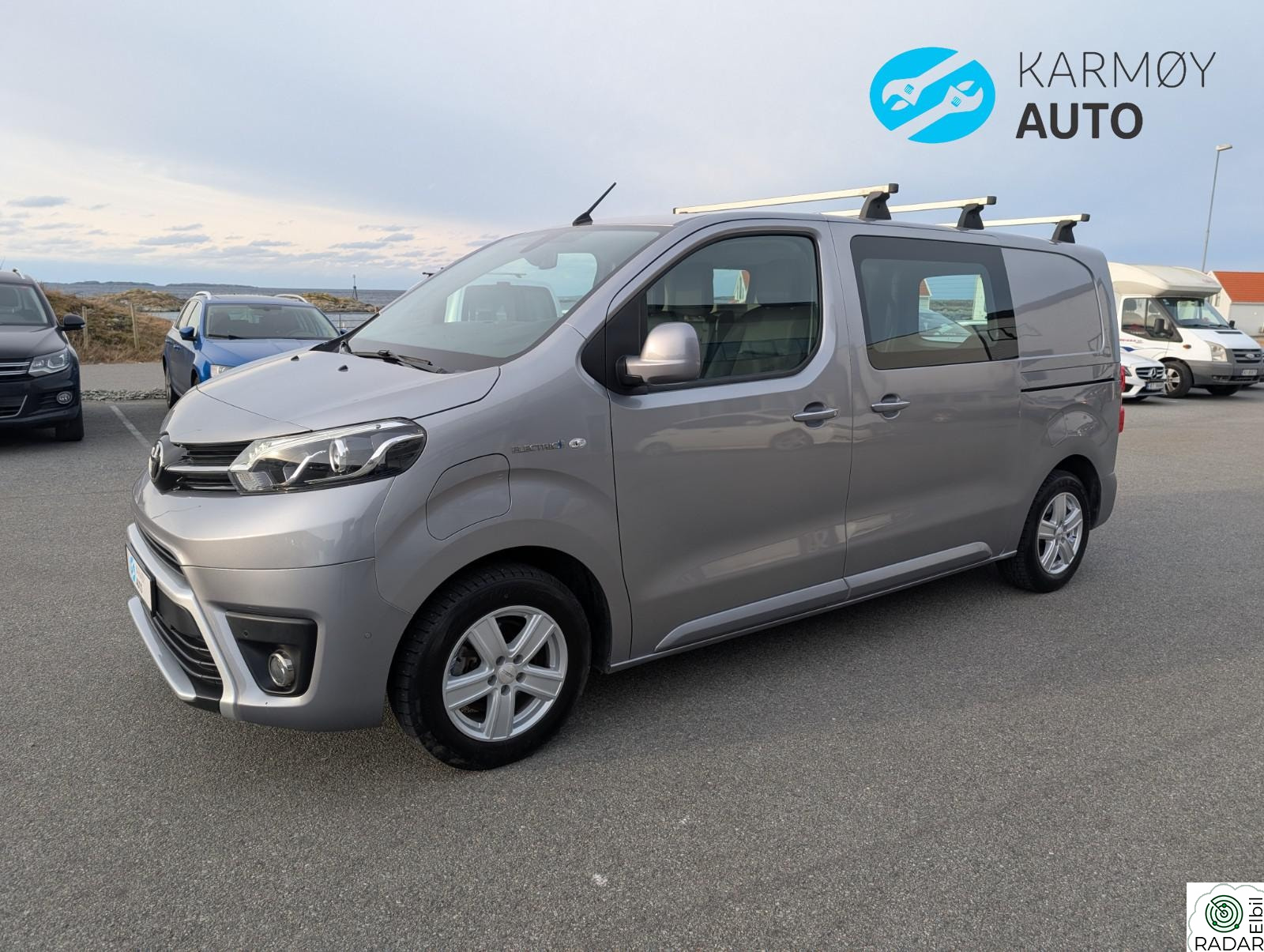 TOYOTA PROACE Electric 75kWt | Navi | 3s | DAB | Krok | 2 skyv +Luke