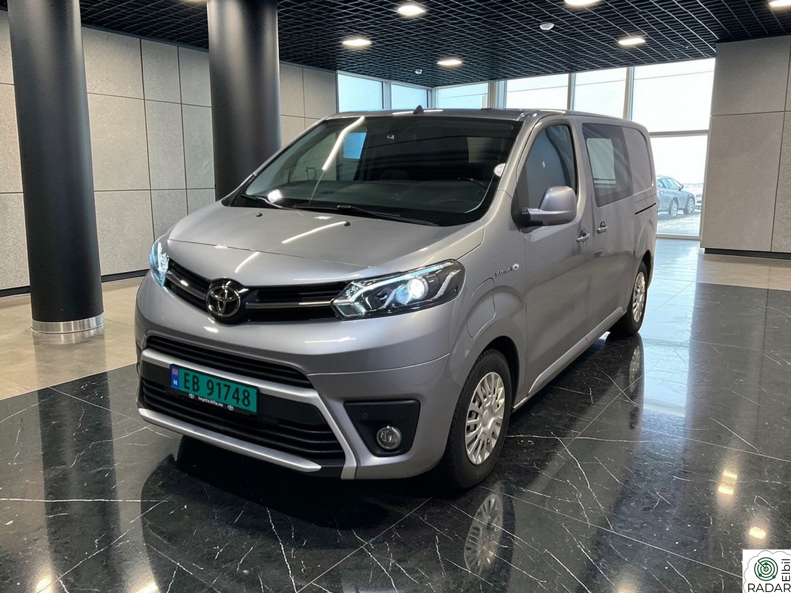 TOYOTA PROACE 75kwt+LAV KM!!+NY EU+KROK+R-KAMERA+313wlpt