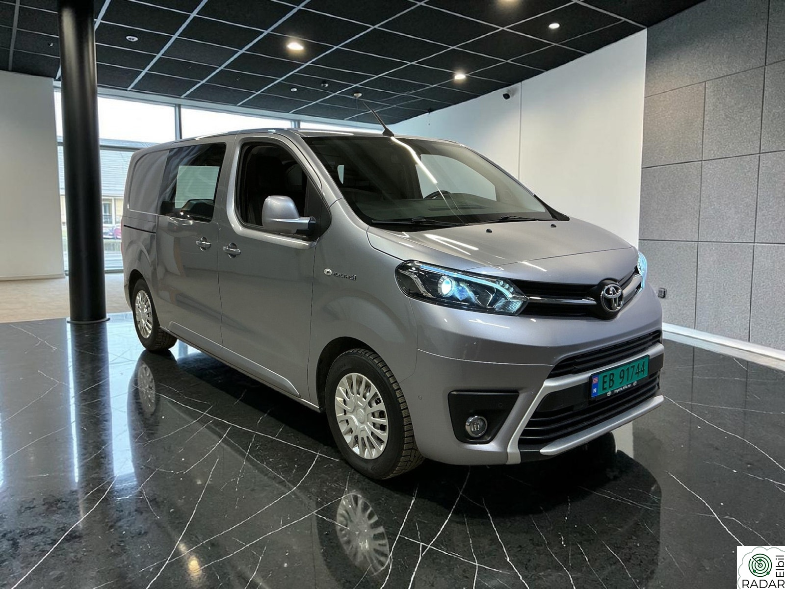 TOYOTA PROACE 75kwt+LAV KM!!+KROK+R-KAMERA+313WLPT+L1