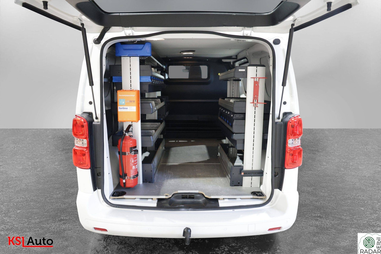 TOYOTA PROACE 75KW-Toyota Relax-Innredning-H.feste