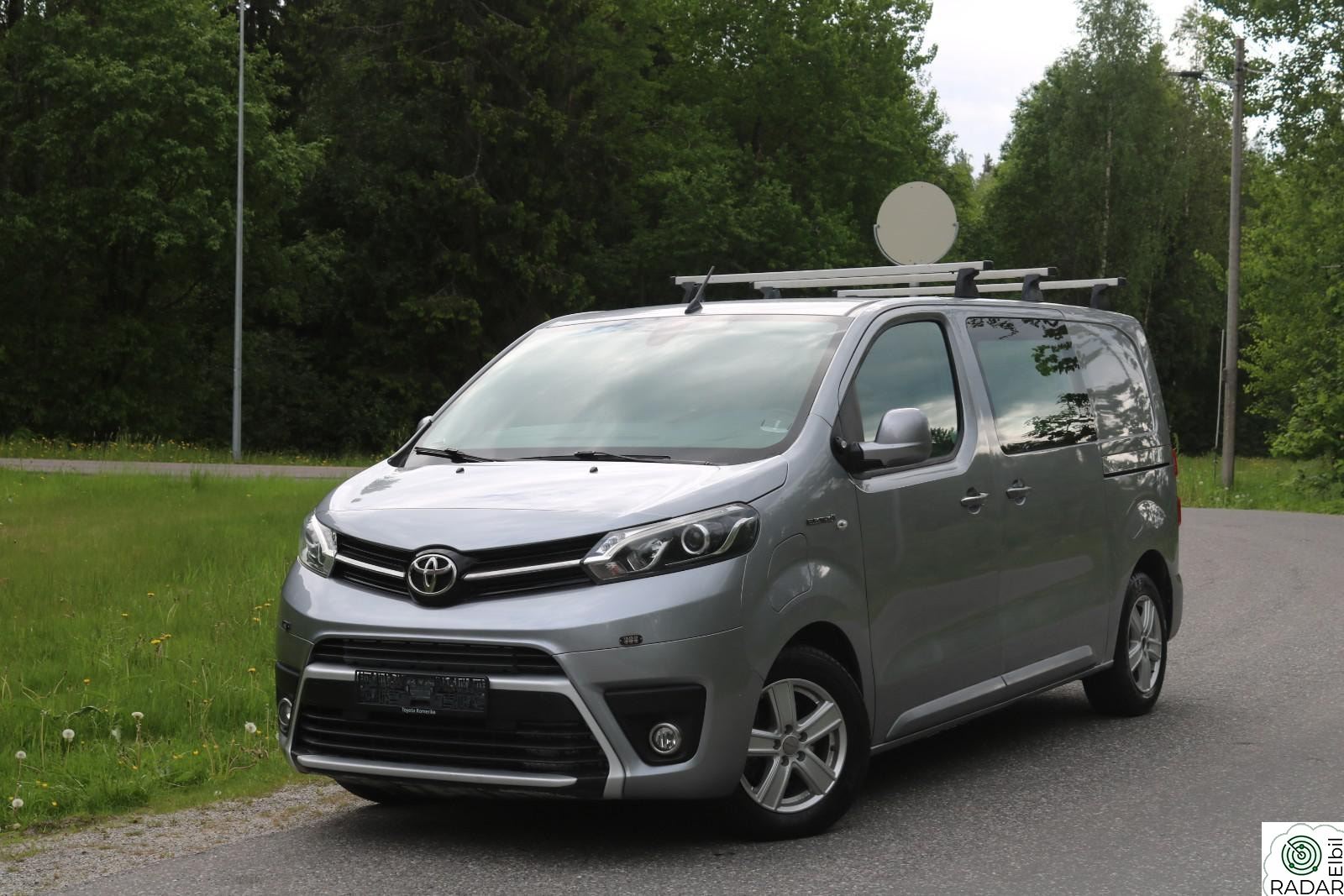 TOYOTA PROACE 75kWh L2 LANG 313KM AC DAB CRUISE NAVI R-KAMERA KROK