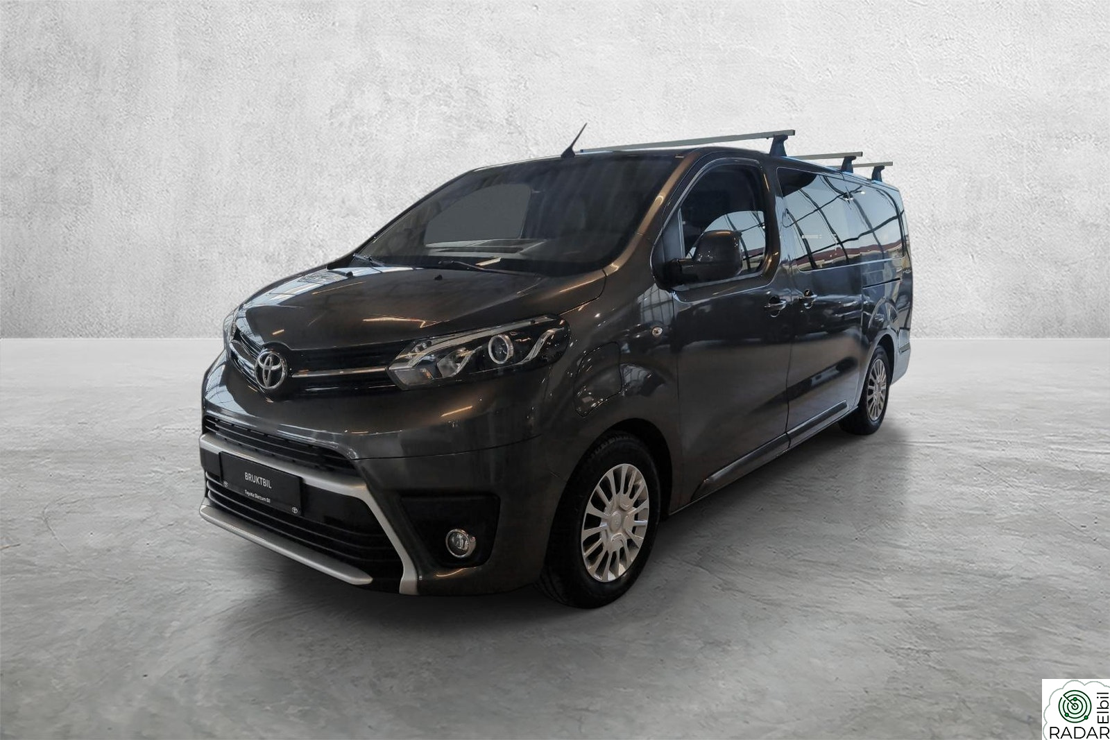 TOYOTA PROACE Electric 75kWt Comf Ny Service/2 År garanti/Innredning