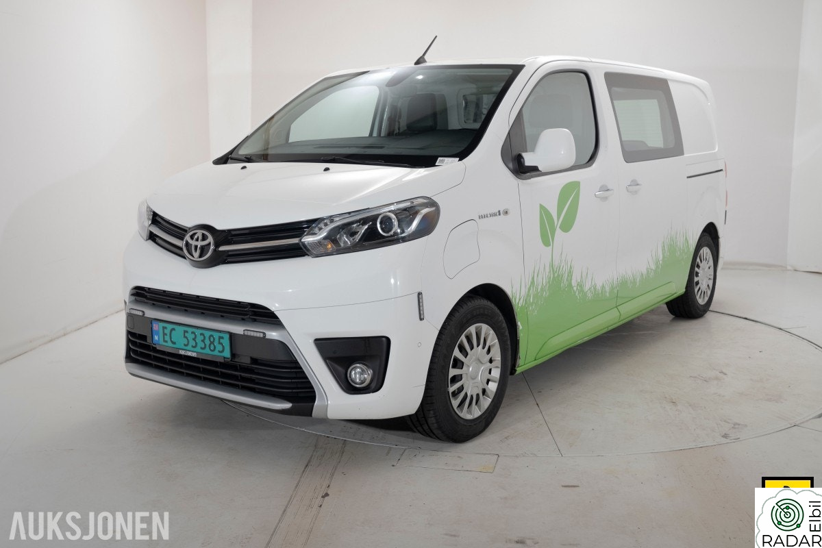 TOYOTA PROACE ELECTRIC 75 KWH HENGERFESTE KAMERA NAVI CRUISE