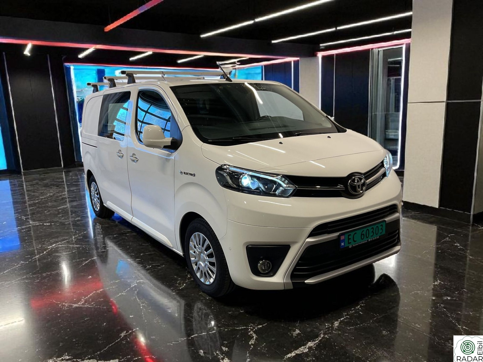 TOYOTA PROACE 75kwt+LAV KM!!+NY EU+KROK+R-KAMERA+313wlpt