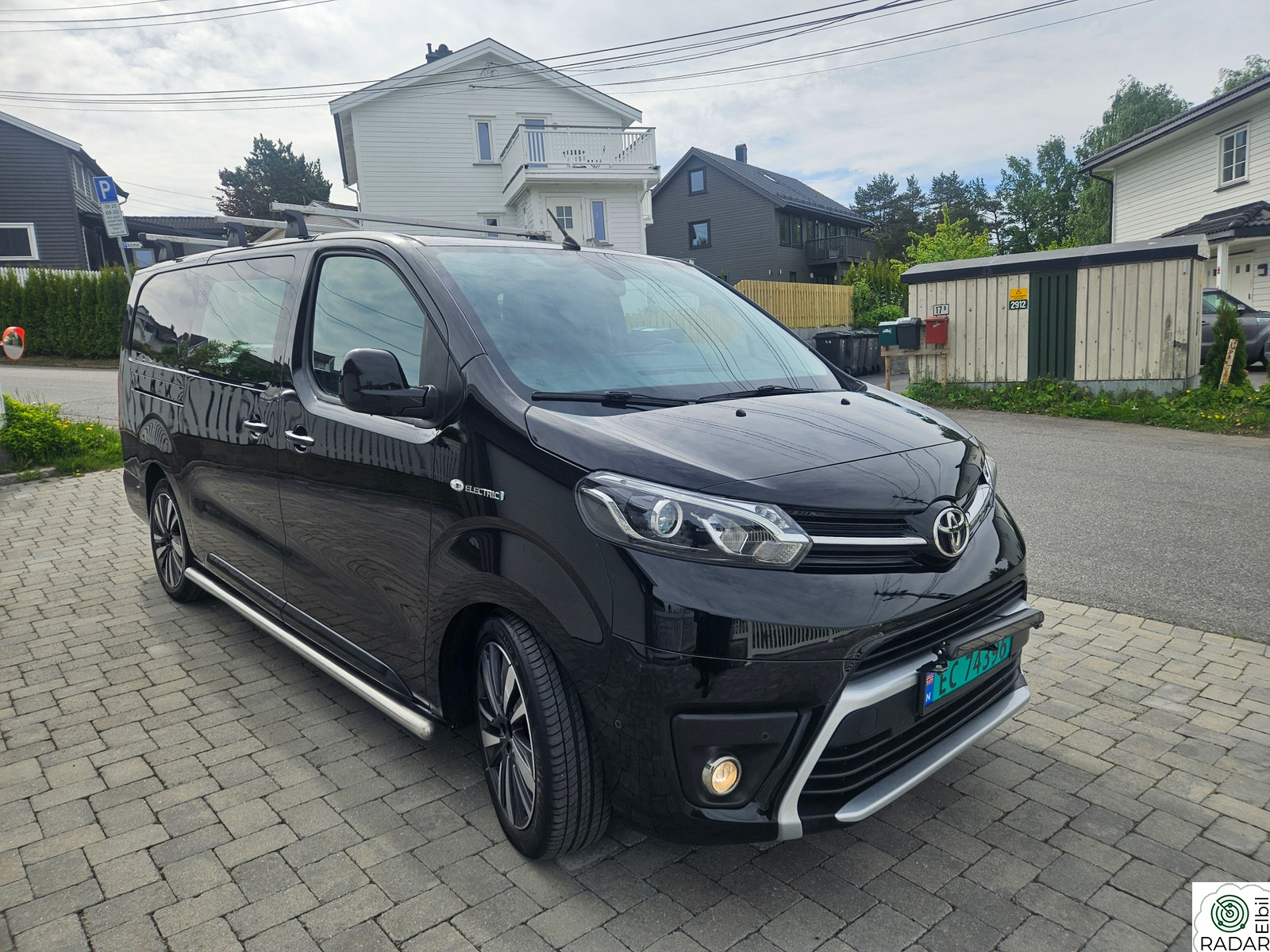 TOYOTA PROACE Comfort varebil elektrisk (08106)