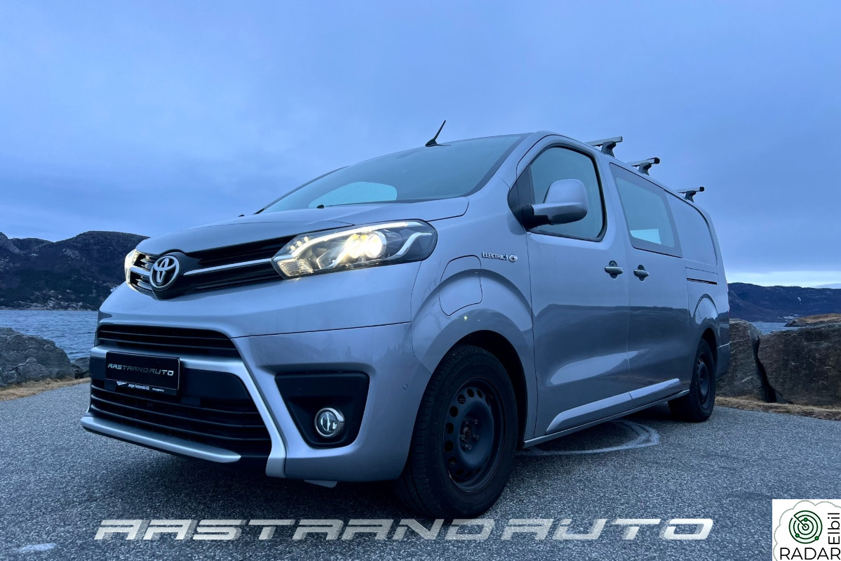 TOYOTA PROACE COMFORT|MEDIUM|136HK|75KW|TOPP UTSTYRT|KROK|LAVKM