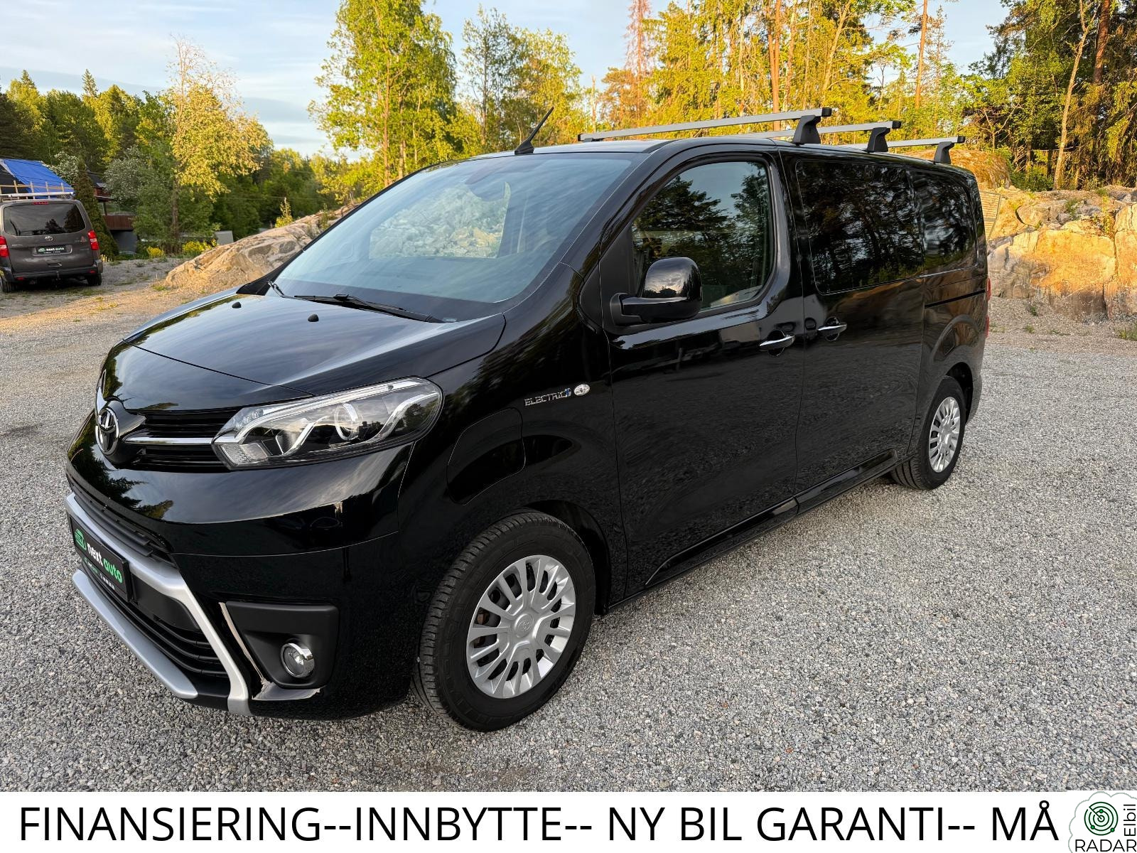 TOYOTA PROACE 75KWH/ L2 / LAV KM / 1 EIER /R. KAMERA/NY EU TIL 2028