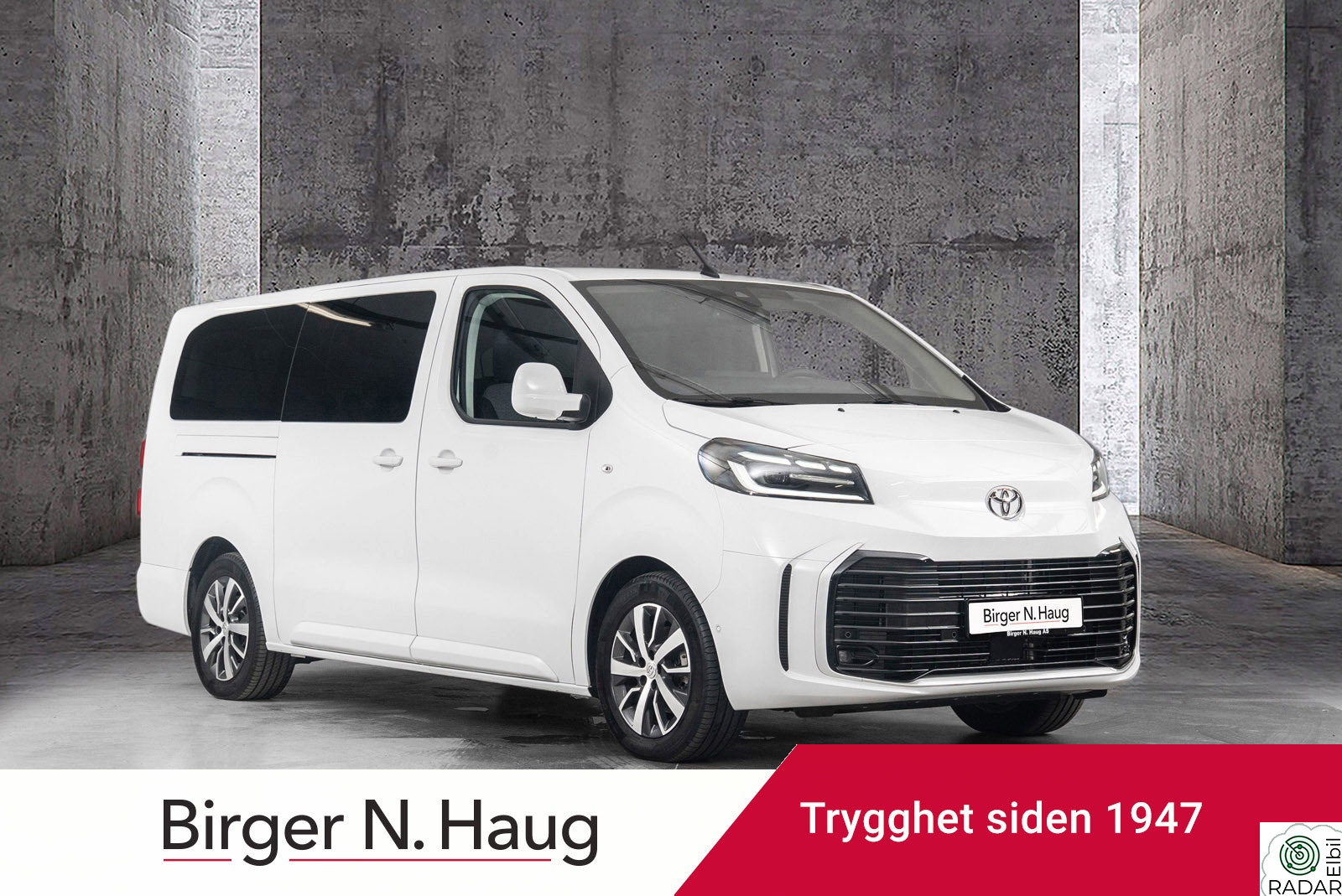 TOYOTA PROACE Electric Lang Shuttle 8 SETER