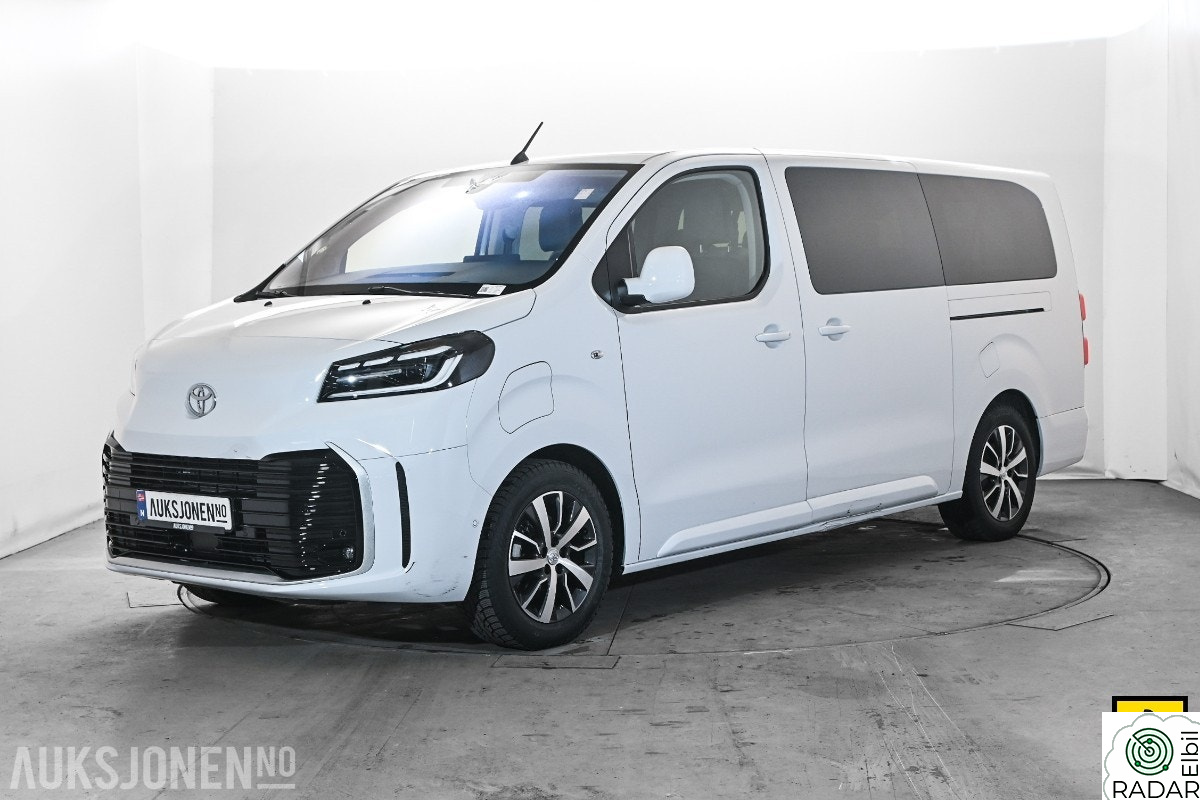 TOYOTA PROACE VERSO ELECTRIC LANG 75KWH 8 SETER KAMERA ACC NAVI