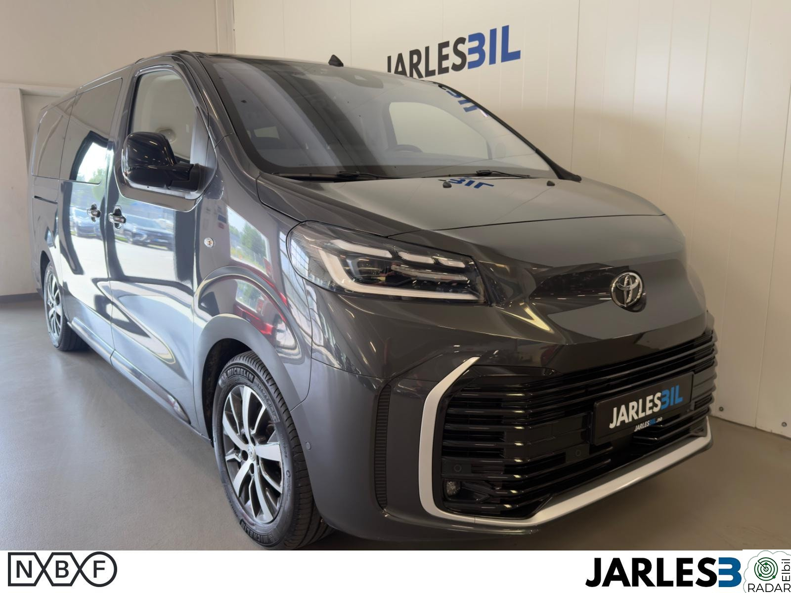TOYOTA PROACE Electric 8-Seter/ACC/LED/360/Pano/2x Elektrisk Skyvedør