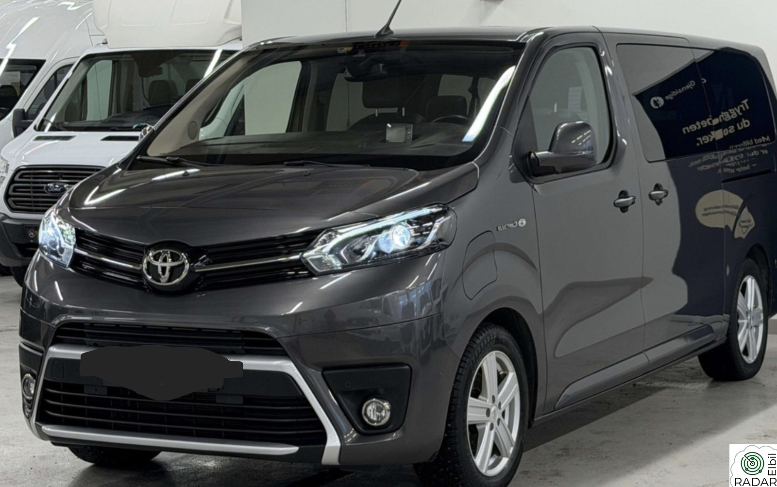 TOYOTA Proace 75kW/Lang/Executive Family 8seter/10år-garanti/6xISOFIX