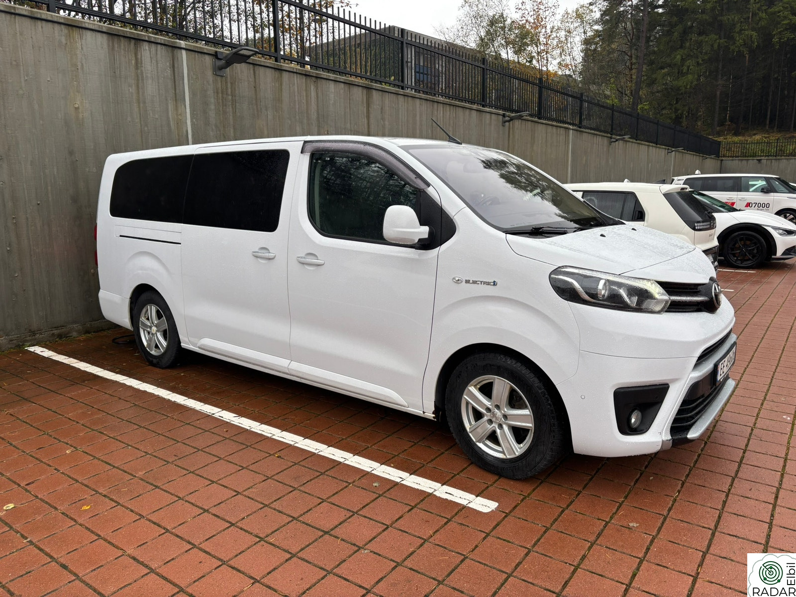 TOYOTA Proace Electric Lang Executive Family