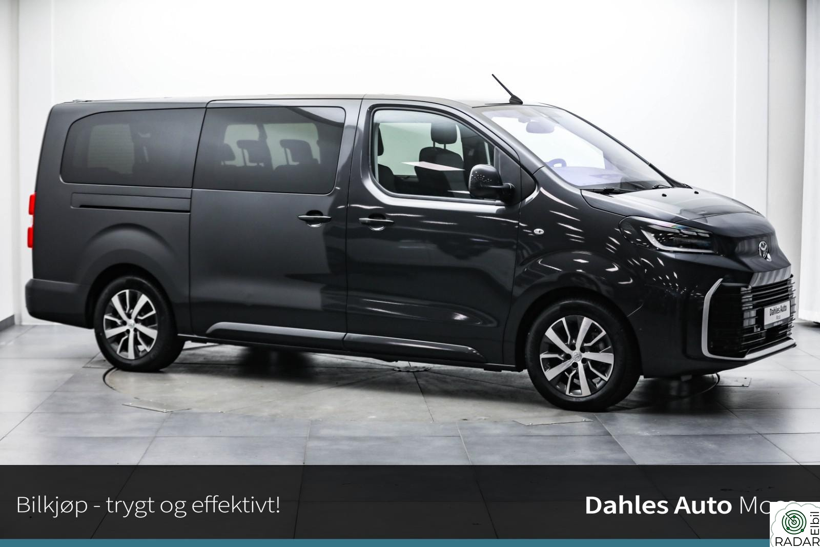 TOYOTA Proace Electric 8-Seter ACC/Oppv.ratt/Navi/Kam/Dab+/Krok