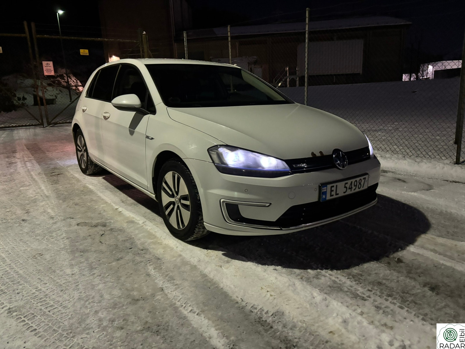 VOLKSWAGEN GOLF Eu godkjent til August 2027