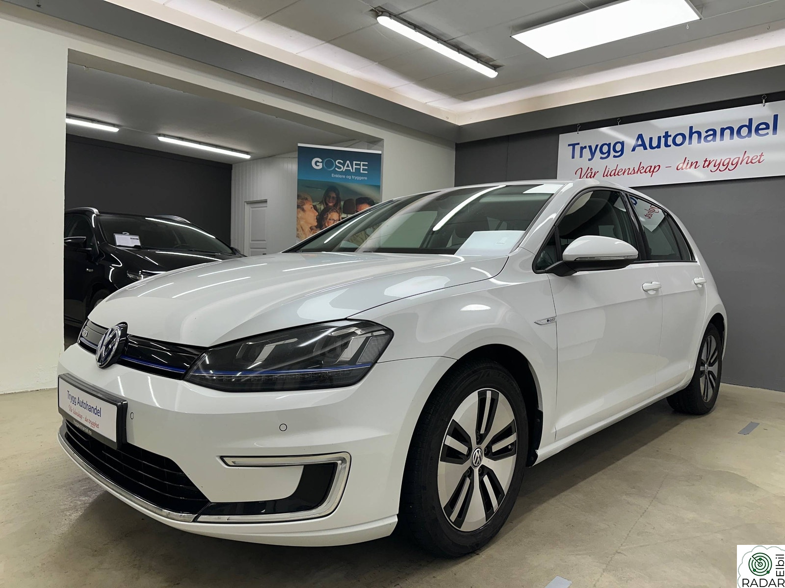 VOLKSWAGEN GOLF Leveres med ny service og ny EU for 2 nye år