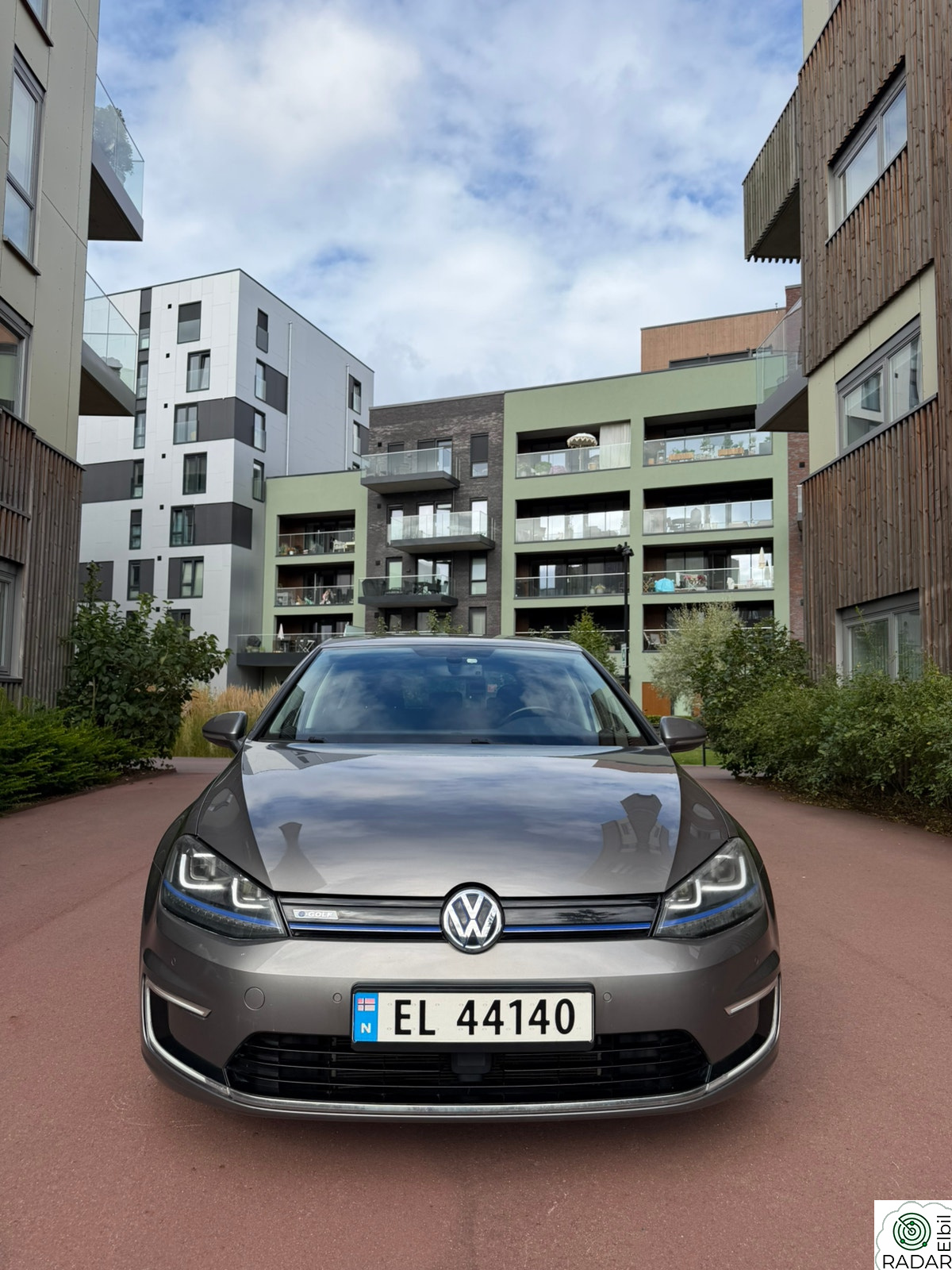 VOLKSWAGEN GOLF EU godkjent - nye bremseklosser og skiver