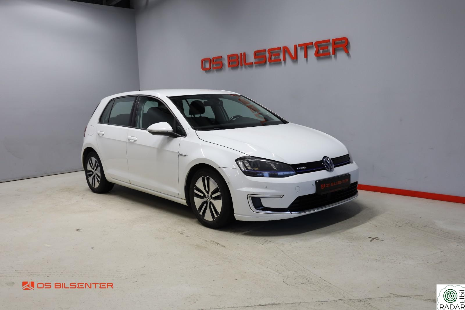VOLKSWAGEN GOLF e-golf, Automat, Navi, Dynaudio, ACC, 2 sett hjul ++