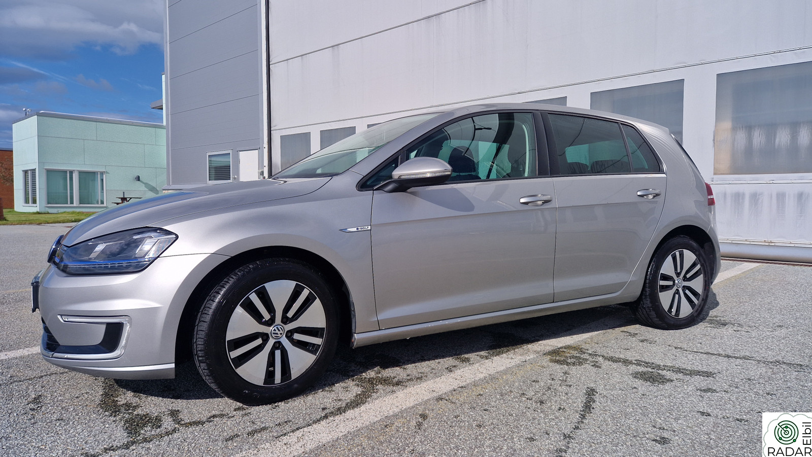 VOLKSWAGEN GOLF e-Golf COMFO 85 E1F
