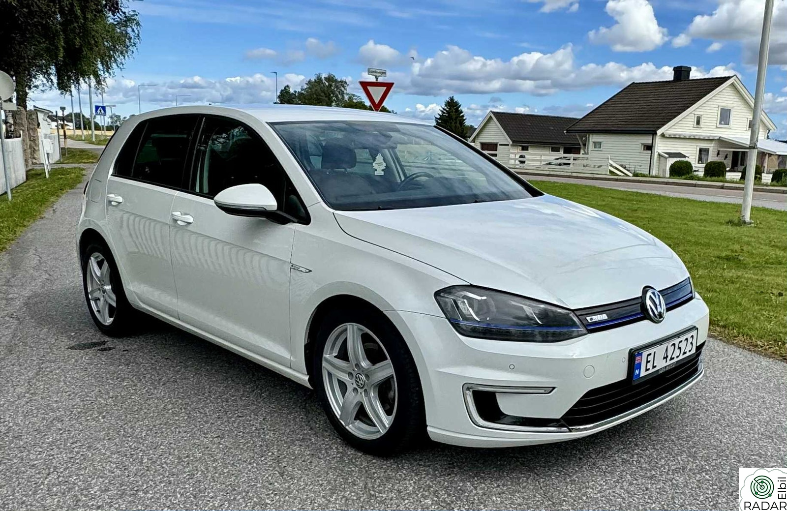 VOLKSWAGEN GOLF Vw E-golf Dynaudio- ACC - helskin EU 05.2027