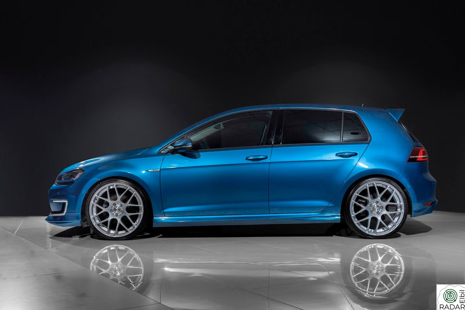VOLKSWAGEN GOLF Exclusive