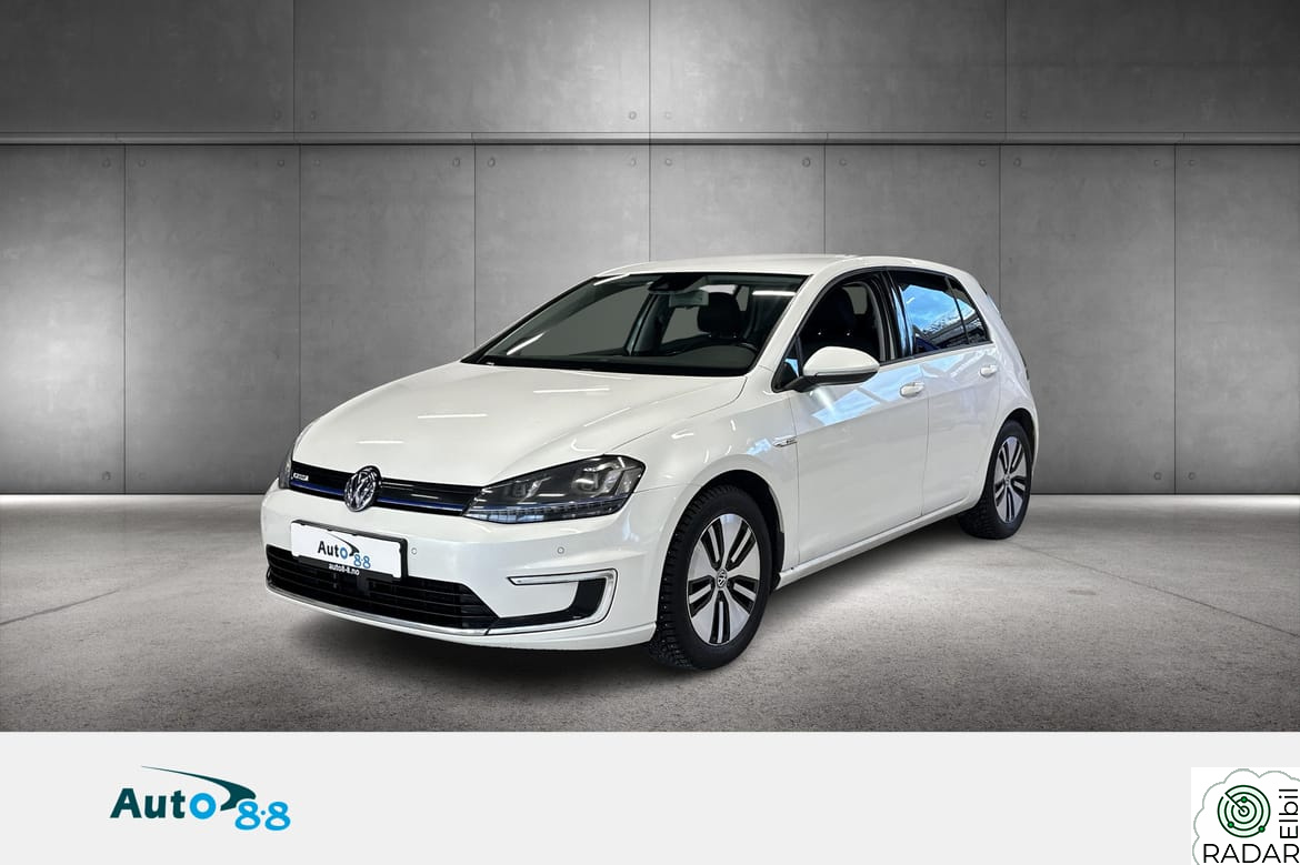 VOLKSWAGEN GOLF Skinn | Adaptive cruisekontroll | EU til 2027 | 85Kw