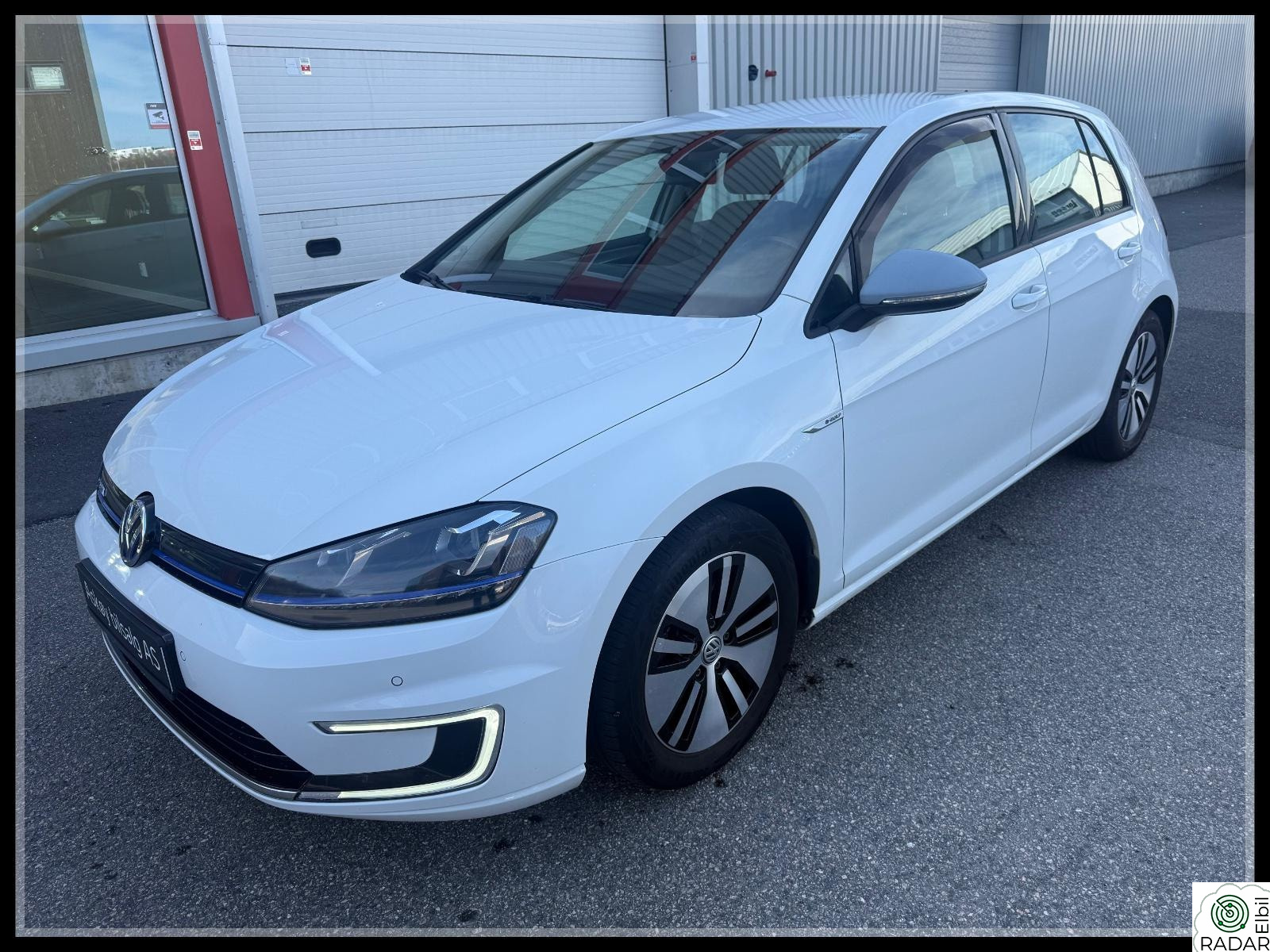 VOLKSWAGEN GOLF E-Golf Ny EU! Antirust behandlet! ACC! Rygge! Navi!