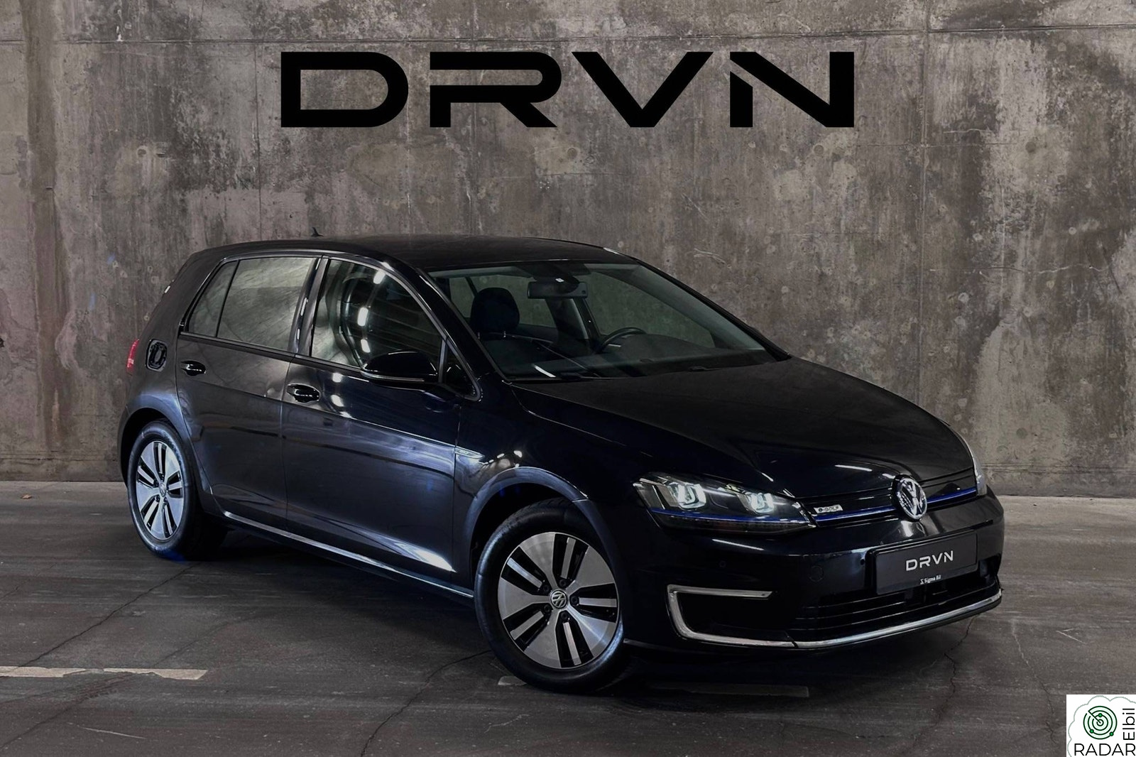 VOLKSWAGEN GOLF 115hk / LED / Nylig EU / Bluetooth / Navi++
