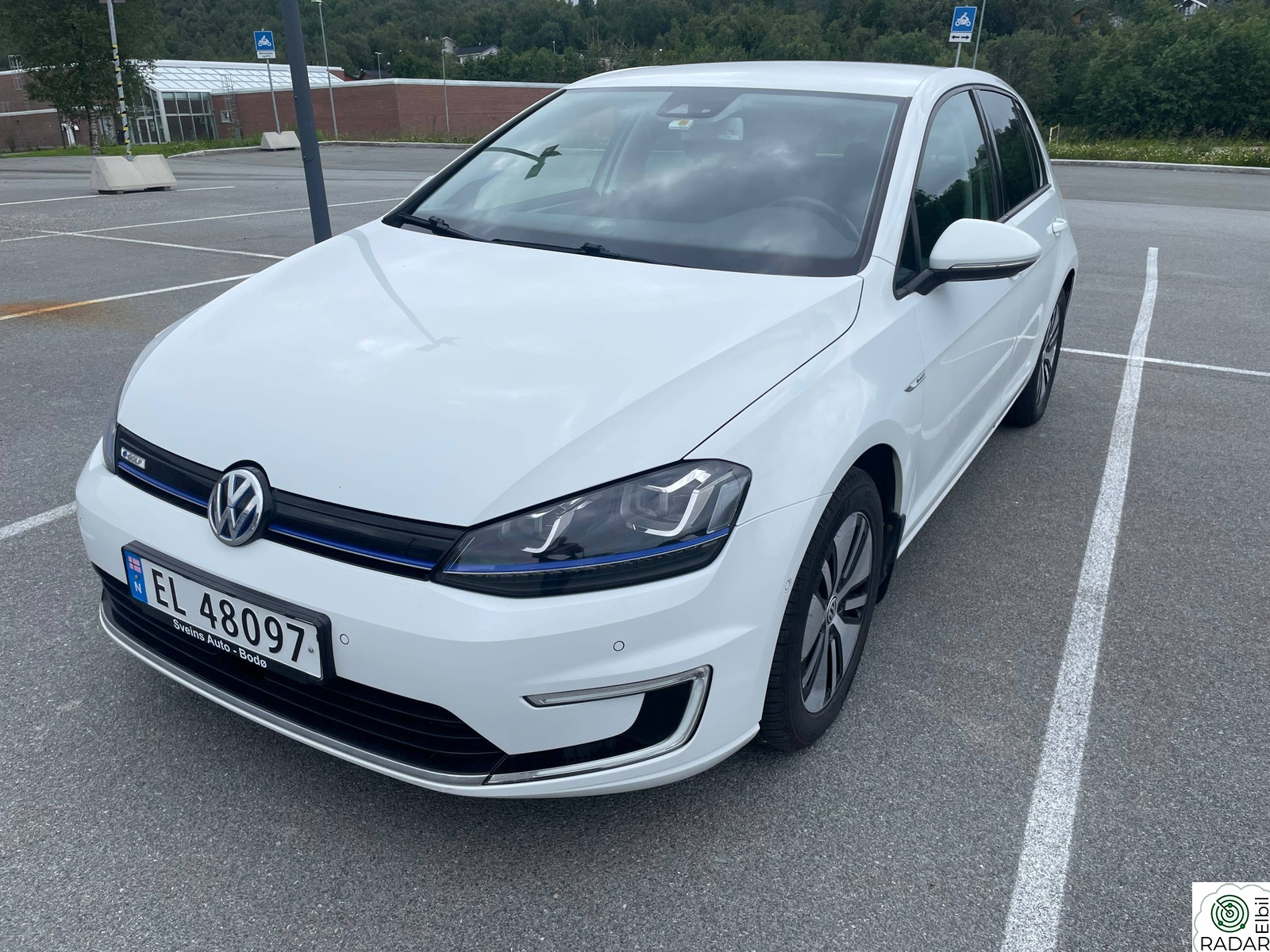 VOLKSWAGEN GOLF VOLKSWAGEN GOLF