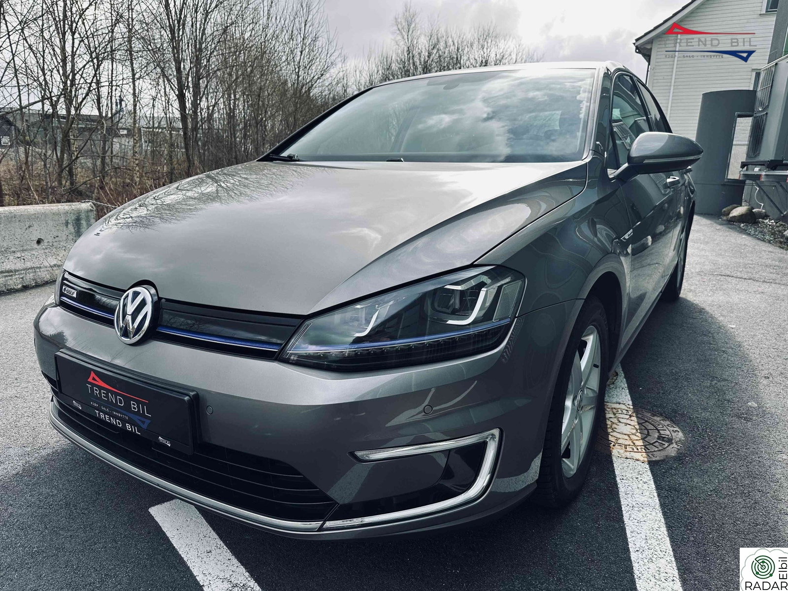 VOLKSWAGEN GOLF E-GOLF /DAB/NAVI/LED++++