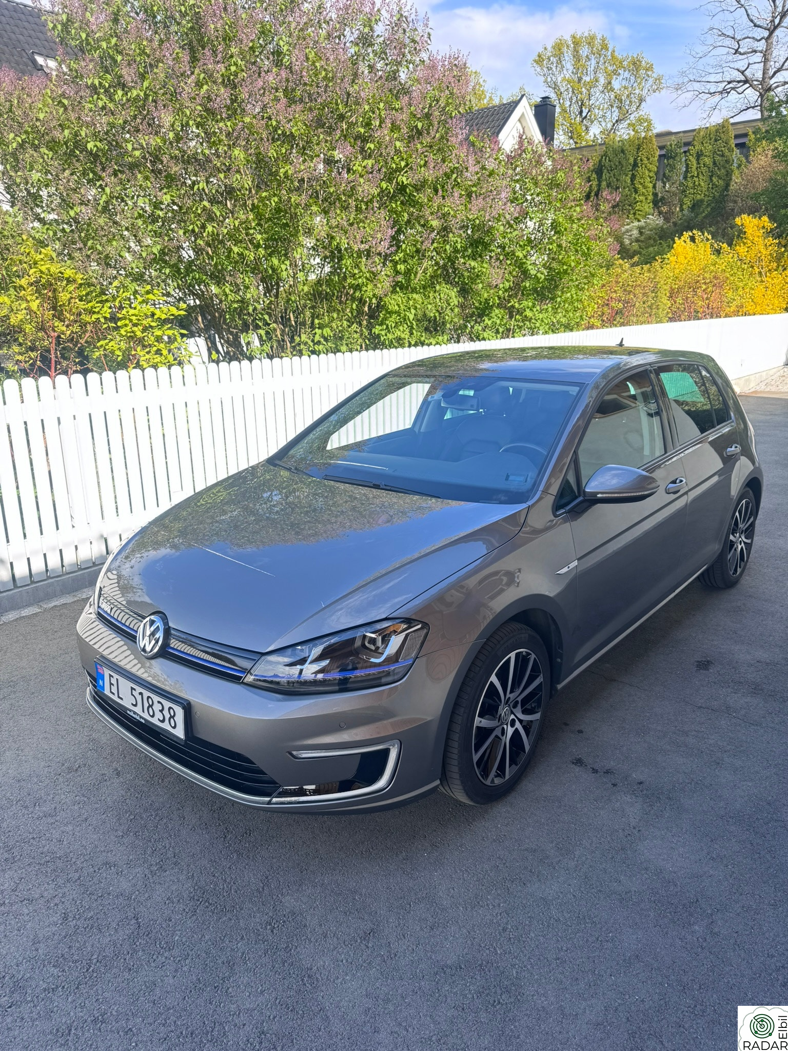 VOLKSWAGEN GOLF eGolf